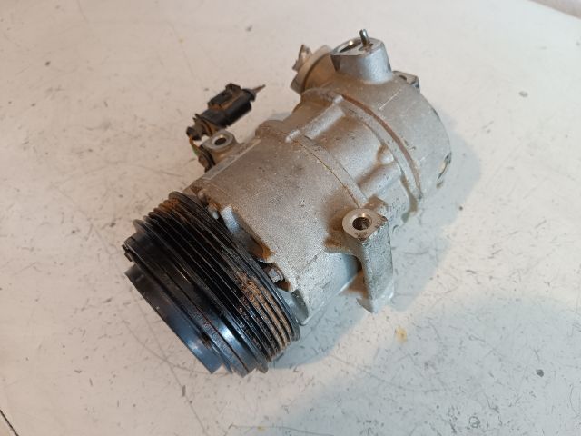 bontott VW UP Klímakompresszor