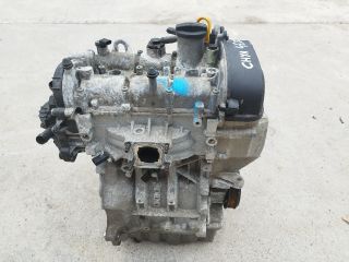 bontott VW UP Motor (Fűzött blokk hengerfejjel)