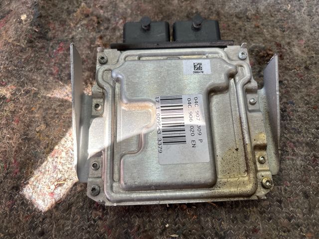 bontott VW UP Motorvezérlő