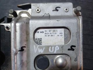 bontott VW UP Motorvezérlő