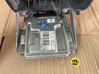 bontott VW UP Motorvezérlő