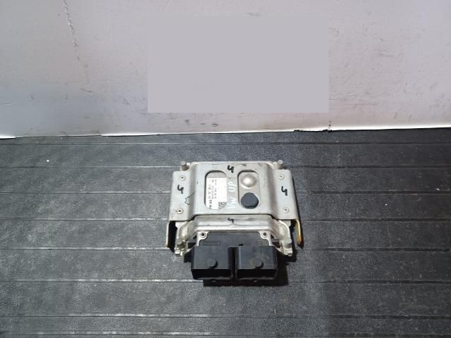 bontott VW UP Motorvezérlő