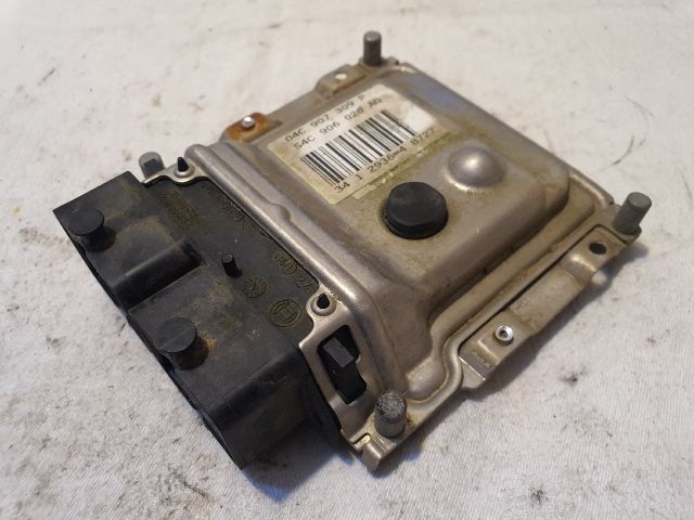 bontott VW UP Motorvezérlő