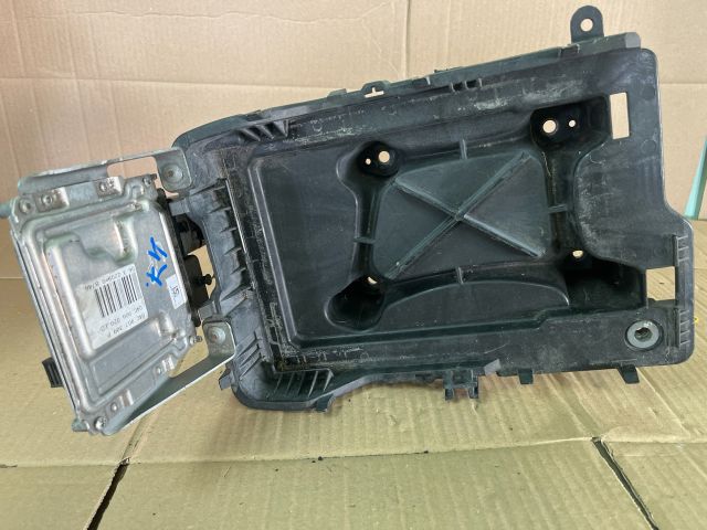 bontott VW UP Motorvezérlő