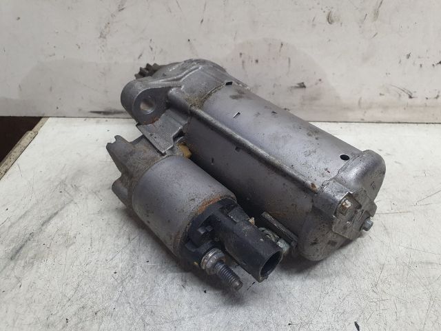 bontott VW UP Önindító