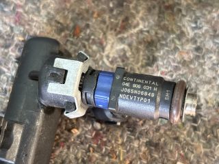 bontott VW UP Porlasztó Sor / Híd