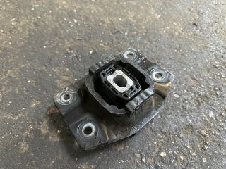 bontott VW UP Váltó Tartó Bak (Pozíciófüggetlen)