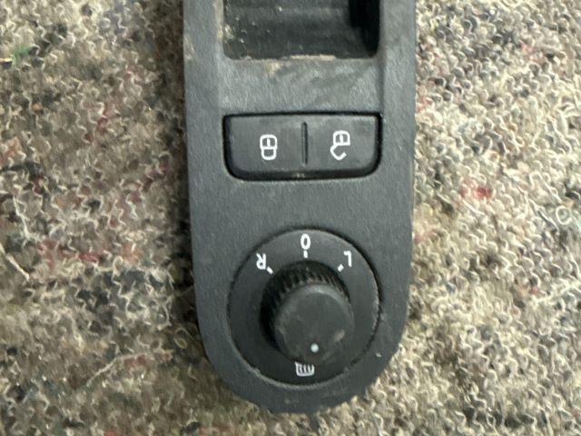 bontott VW UP Ablakemelő és Tükör Kapcsoló