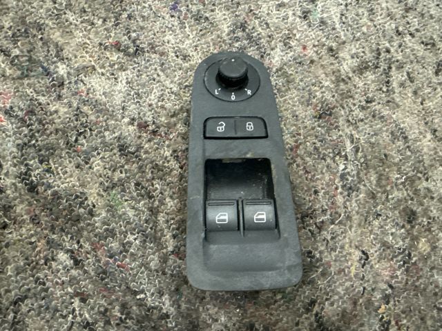 bontott VW UP Ablakemelő és Tükör Kapcsoló