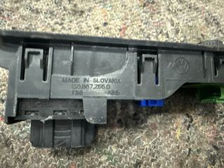 bontott VW UP Ablakemelő és Tükör Kapcsoló