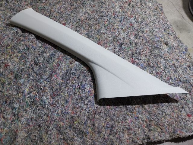 bontott VW UP Bal A Oszlop Burkolat