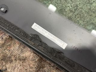 bontott VW UP Bal C Oszlop Oldalablak Üveg