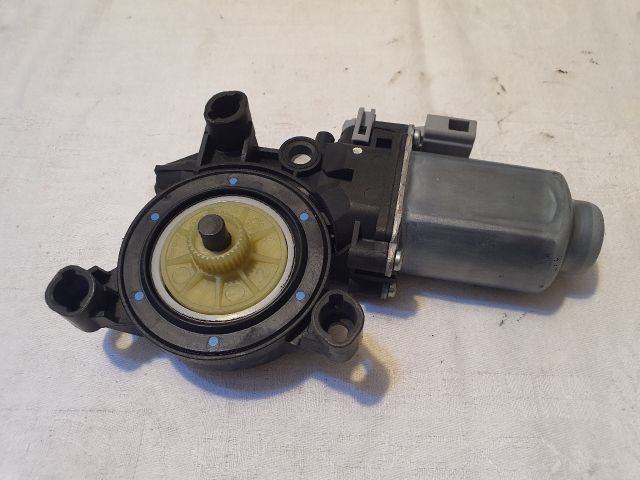 bontott VW UP Bal első Ablakemelő Motor