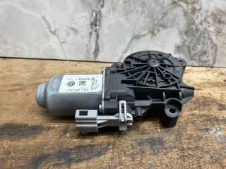 bontott VW UP Bal első Ablakemelő Motor