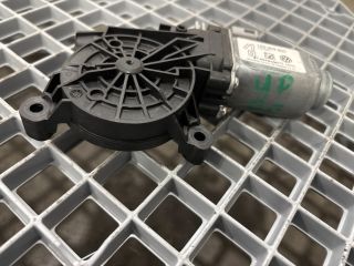 bontott VW UP Bal első Ablakemelő Motor