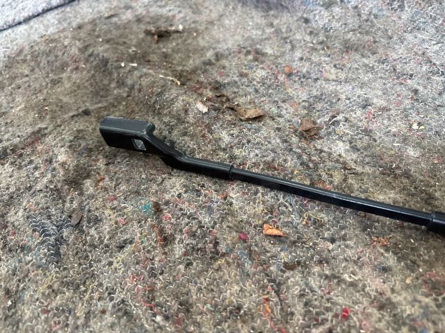 bontott VW UP Bal első Ablaktörlő Kar