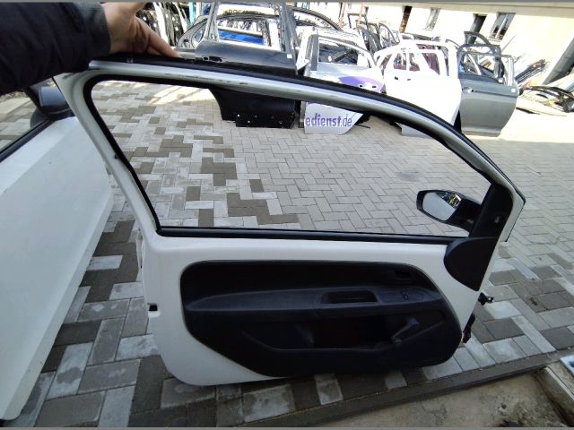 bontott VW UP Bal első Ajtó (Részeivel)