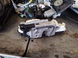 bontott VW UP Bal első Ajtózár