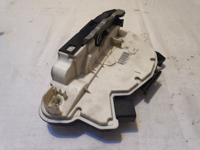 bontott VW UP Bal első Ajtózár