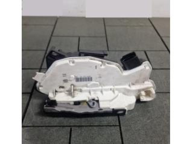 bontott VW UP Bal első Ajtózár