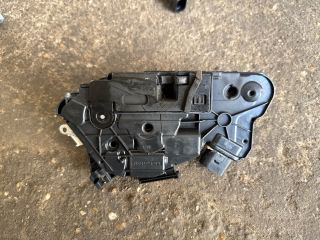 bontott VW UP Bal első Ajtózár