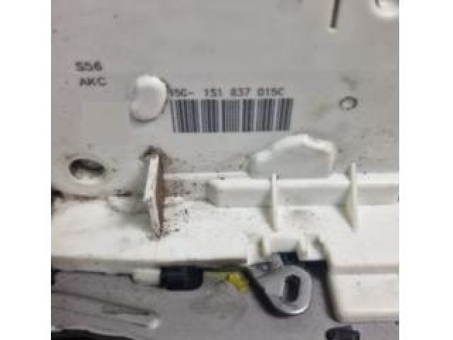 bontott VW UP Bal első Ajtózár