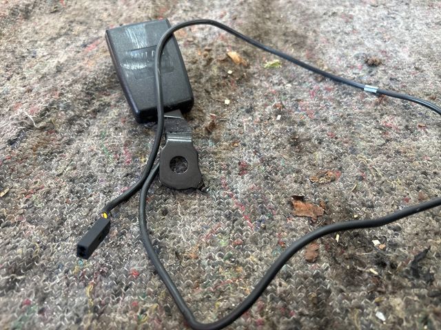 bontott VW UP Bal első Biztonsági Öv Csat