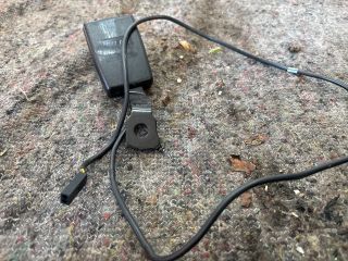 bontott VW UP Bal első Biztonsági Öv Csat