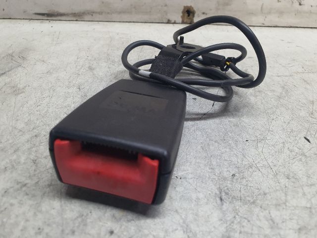 bontott VW UP Bal első Biztonsági Öv Csat