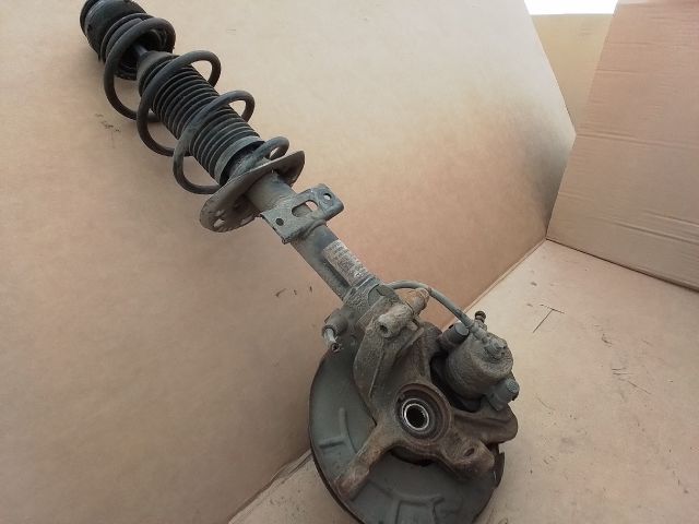 bontott VW UP Bal első Gólyaláb (Lengécsillapító, Rugó)