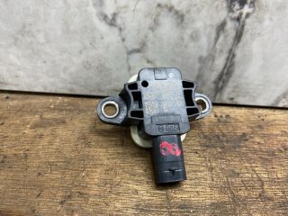 bontott VW UP Bal első Oldal Ütközés Érzékelő