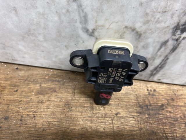 bontott VW UP Bal első Oldal Ütközés Érzékelő