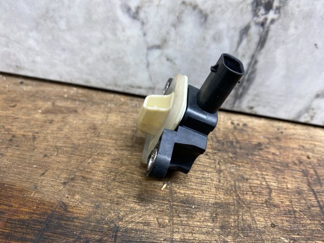 bontott VW UP Bal első Oldal Ütközés Érzékelő