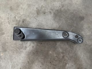 bontott VW UP Bal Fényszóró Tartó