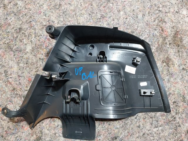 bontott VW UP Bal hátsó Csomagtér Burkolat (Műanyag)