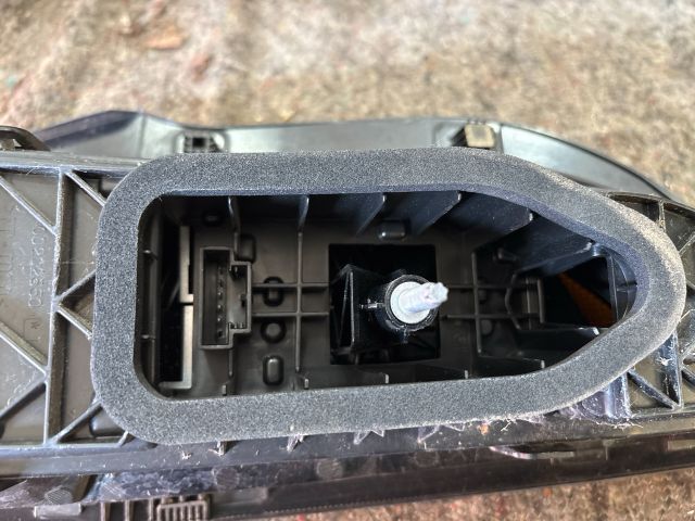 bontott VW UP Bal Hátsó Lámpa