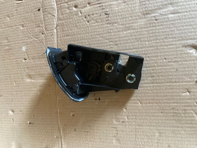 bontott VW UP Bal hátsó Ülés Rögzítő