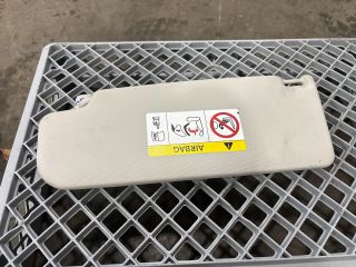 bontott VW UP Bal Napellenző