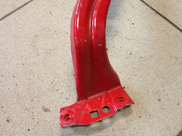 bontott VW UP Bal Sárvédő Oldaltartó