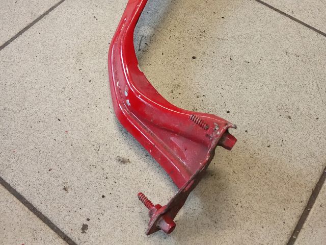 bontott VW UP Bal Sárvédő Oldaltartó