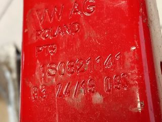 bontott VW UP Bal Sárvédő Oldaltartó