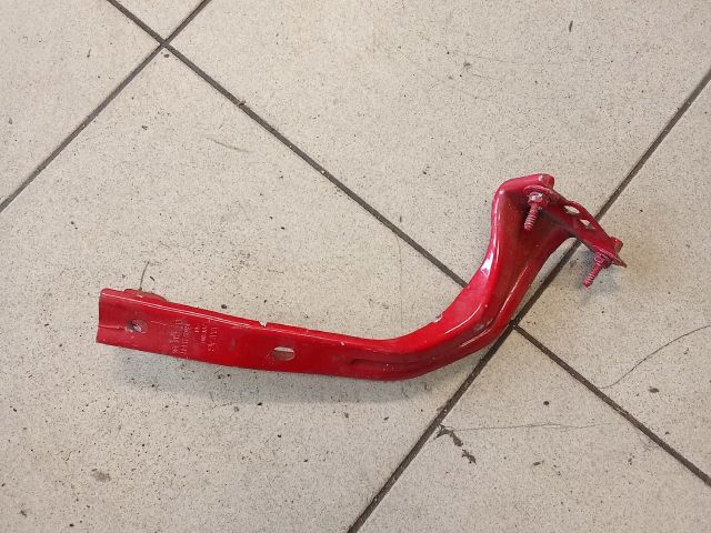 bontott VW UP Bal Sárvédő Oldaltartó