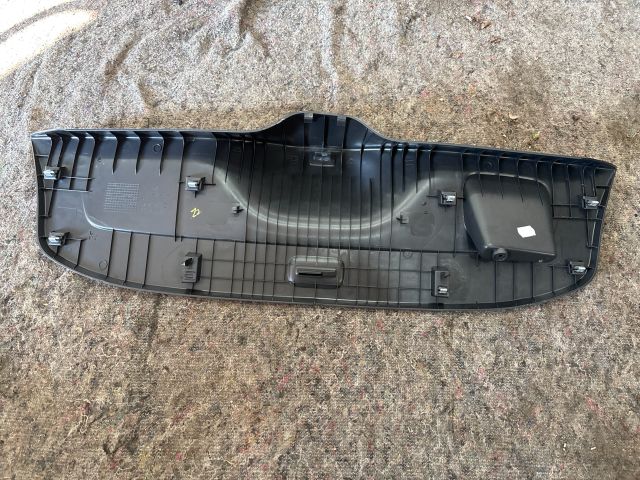 bontott VW UP Csomagtérajtó Kárpit