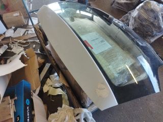 bontott VW UP Csomagtérajtó (Üres lemez)