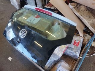 bontott VW UP Csomagtérajtó (Üres lemez)