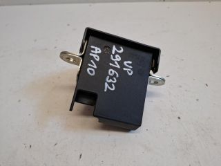 bontott VW UP Csomagtérajtó Zárszerkezet