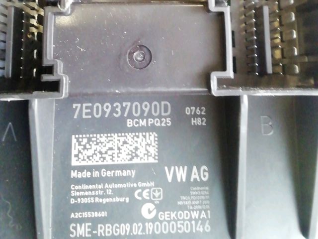 bontott VW UP Komfort Elektronika