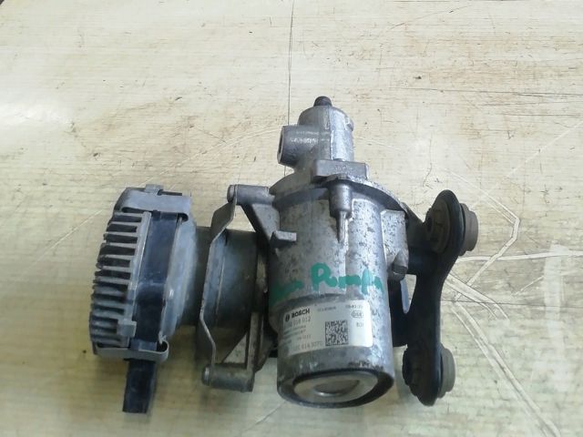 bontott VW UP Vákumpumpa