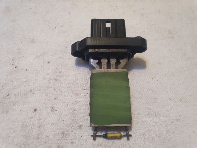 bontott VW UP Előtét Ellenállás Fűtőmotor