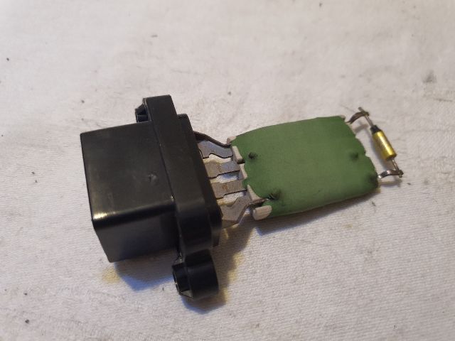 bontott VW UP Előtét Ellenállás Fűtőmotor